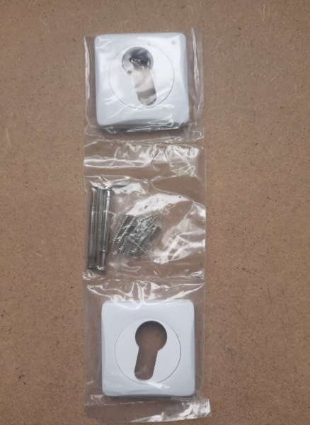  Накладка 6 серия под цилиндр 6 ET WHITE FERETTO